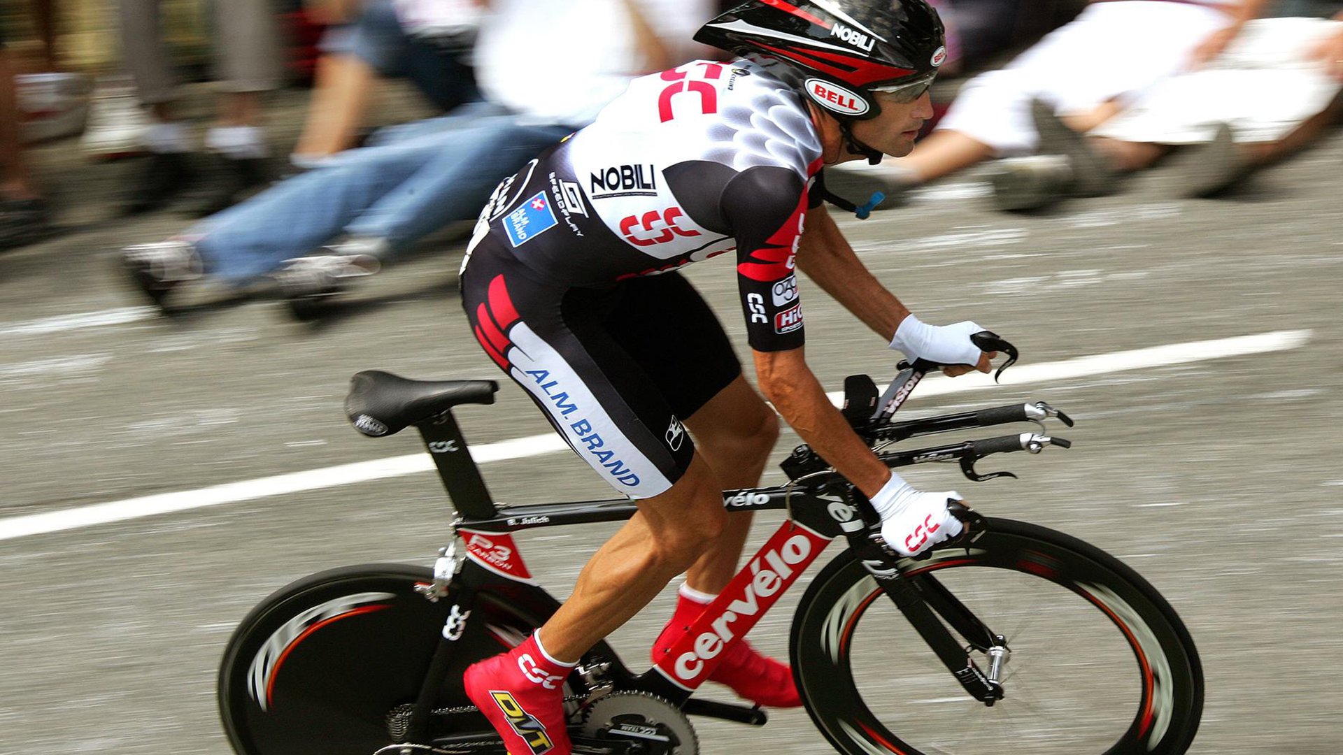 全国青少年“跨界篮球秀”在大连精彩展开，融合多元素创意无限